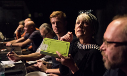 © www.HaDivadlo.cz © www.HaDivadlo.cz